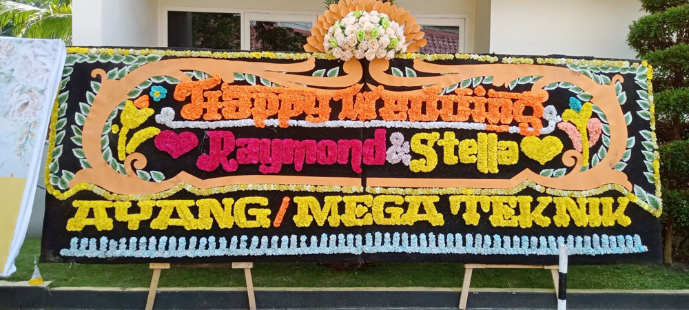 bunga papan Medan 1 mahkota artificial