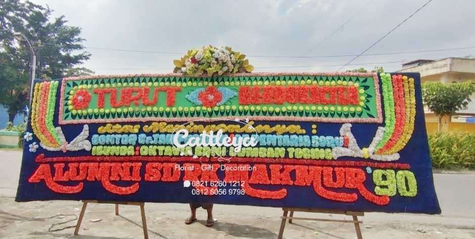 bunga papan Medan 1 mahkota artificial